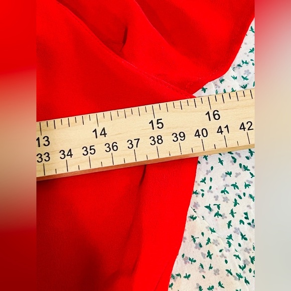 Bebe red dress size 0 see pics for measurements - Picture 8 of 15